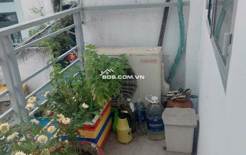 bán nhà phố quận bình thạnh - phuong 11 - đường Nơ Trang Long